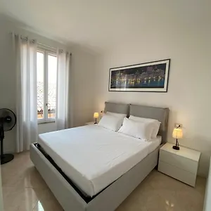 Garibaldi18 Apartment Desenzano del Garda